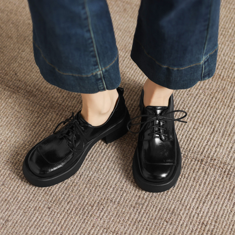 Deep Mouth Flat Shoes - Style m.html - Image 2
